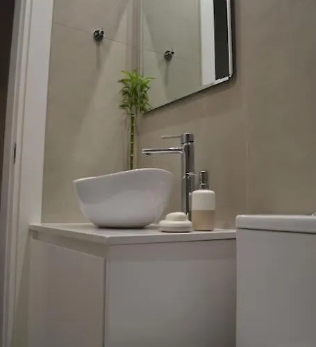 Protea With Private Terrace Apartamento Nicósia