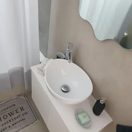 Protea With Private Terrace Daire