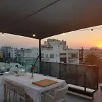 Protea With Private Terrace 니코시아