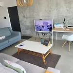 아파트 Protea With Private Terrace *