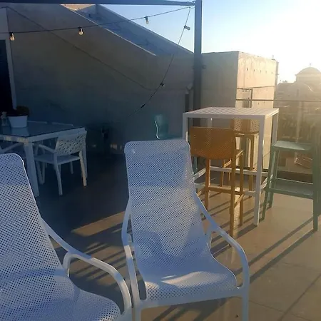 Protea With Private Terrace * 니코시아